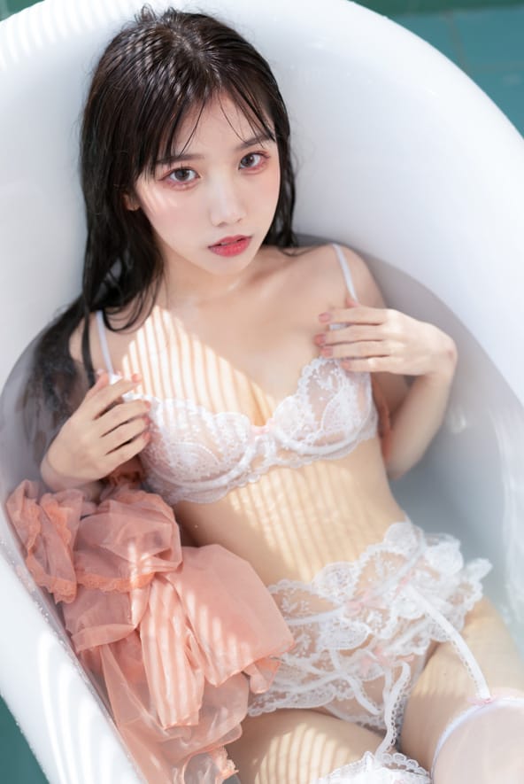 果咩酱w –NO.024 浴缸[25P/493MB]-1