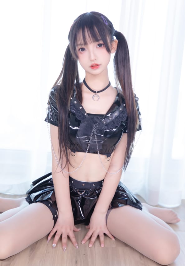 神楽坂真冬 –NO.102 魔女的课后辅导[75P/191MB]-1