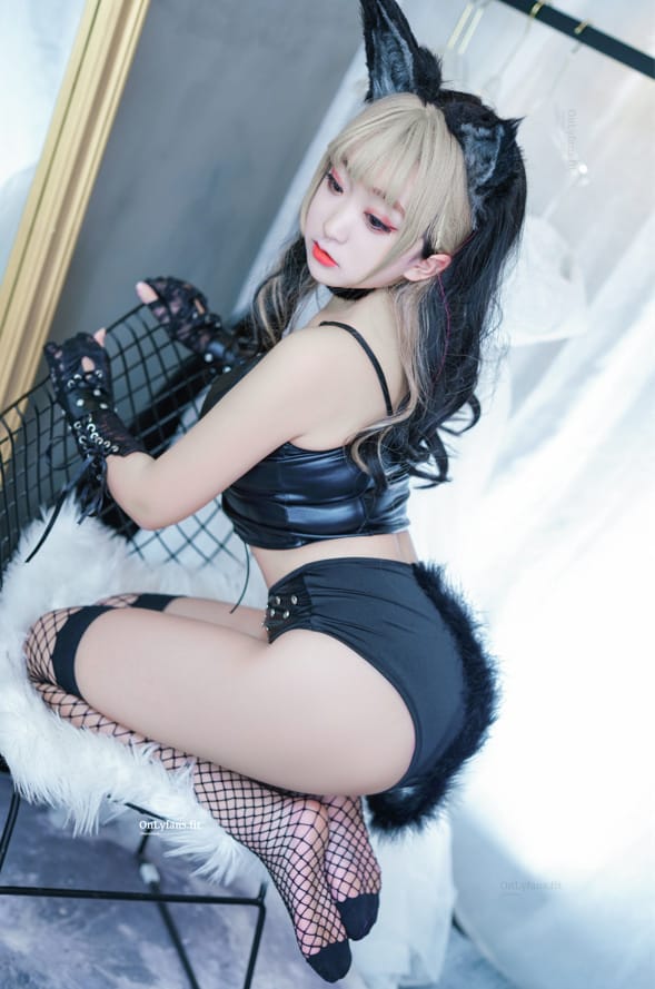 恩田直幸 –NO.06 皮衣小狼[45P/937MB]-1