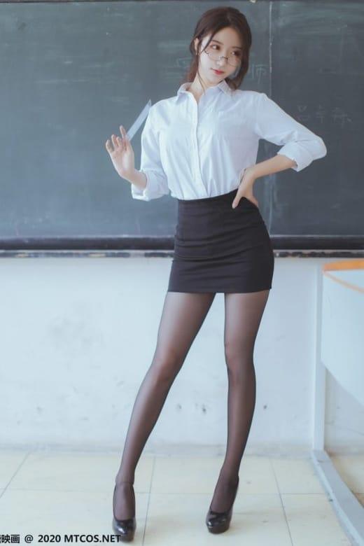 喵糖映画 VOL.282 OL黑丝教师至服 [29P/217MB]-1