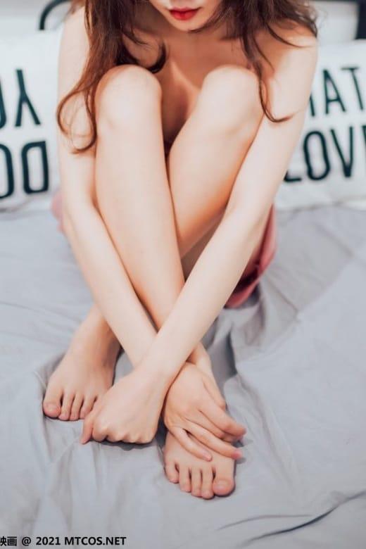 [喵糖映画]VOL.408 粉色吊带睡衣 [21P/151MB]-1