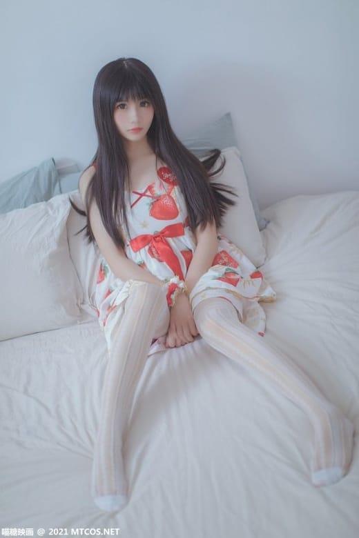 [喵糖映画]VOL.407 草莓小裙子 [40P/366MB]-1