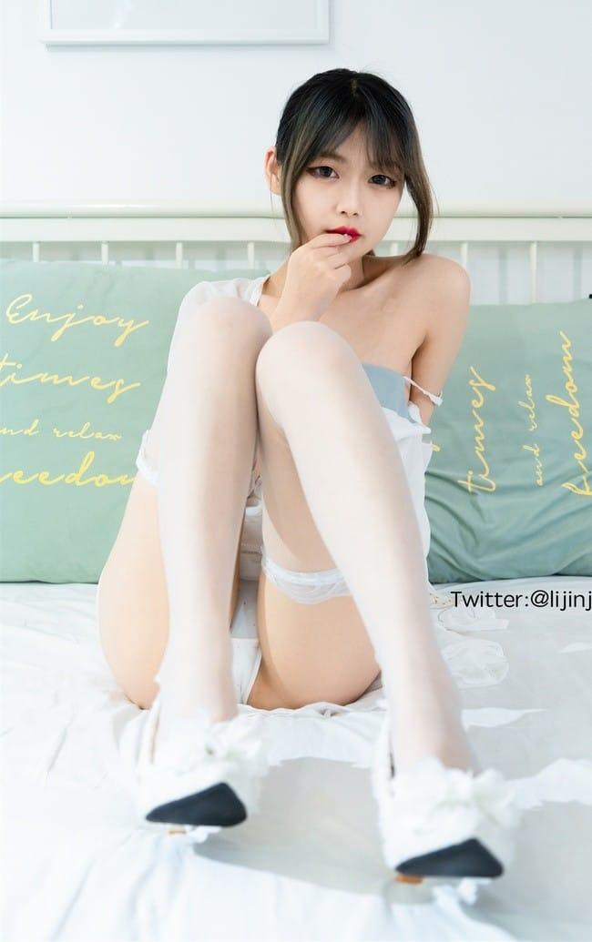 梨瑾瑾 – 室内吊带裙[20P-226MB]-1