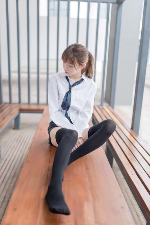 [喵糖映画]VOL.431 热裤女孩 [49P/206MB]-1