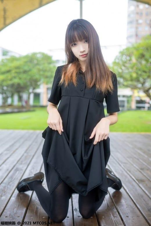 [喵糖映画]VOL.423 黑裙黑袜[35P/254MB]-1