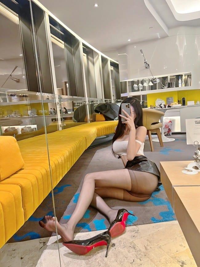 [微密圈]葛征GEZHENG –白色蕾丝镂空中式旗袍 [50P2V-0.99GB]-2