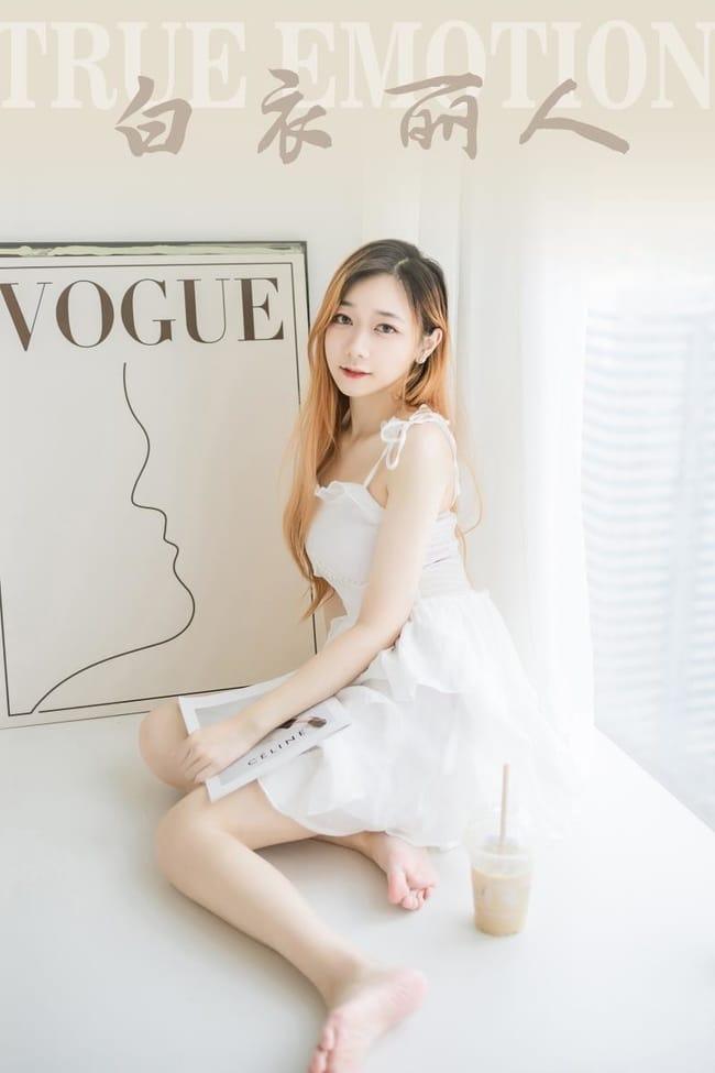 [YALAYI雅拉伊]2022.12.03 NO.989 白衣丽人 夜夜[44+1P／267MB]-1