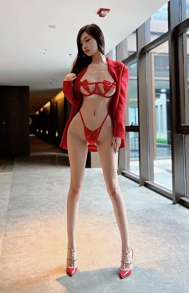 [微密圈]脸红Dearie –红衣小娇Q[32P-156MB]-1