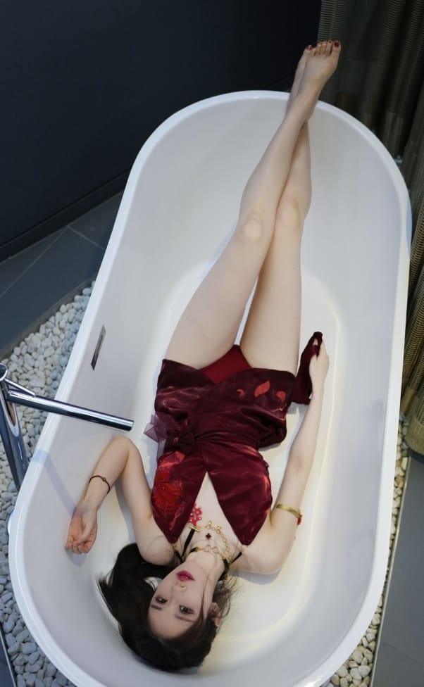 [微密圈]轩子巨二兔 –酒红色让人迷离[15P-143M]-2