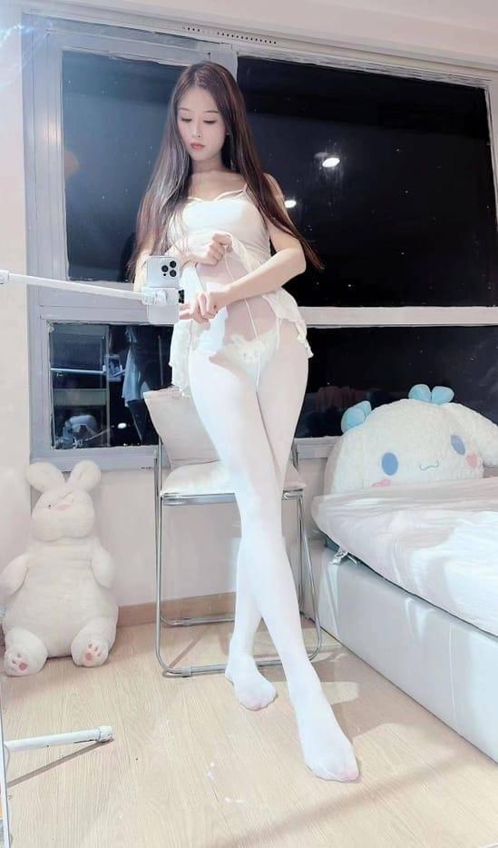 [微密圈]小萌子 –一字马挑战[57P-54M]-1