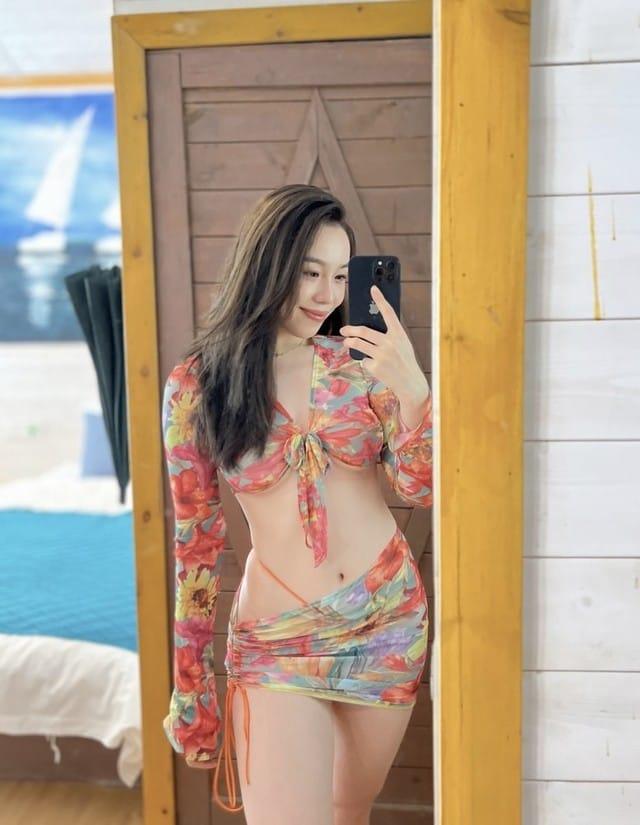 [微密圈]铁锤姐姐 –西海岸风格[17P-40M]-1