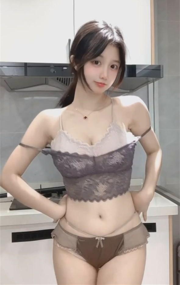 [微密圈]火龙果羊 – 视频[33V-934MB]-1