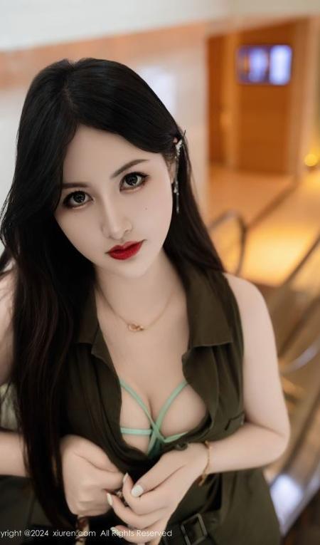 [Xiuren秀人网]2024.07.30 NO.8940 诗诗kiki[72+1P/671MB]-2