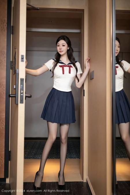 [Xiuren秀人网]2024.11.29 NO.9530 小逗逗[80+1P/704MB]-2