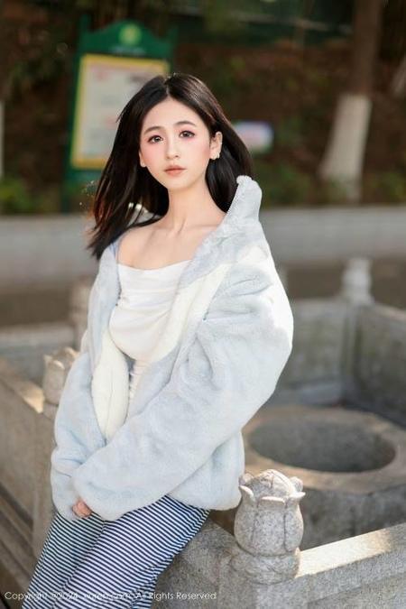 [Xiuren秀人网]2024.12.16 NO.9605 奶芙乔乔[85+1P/823MB]-2