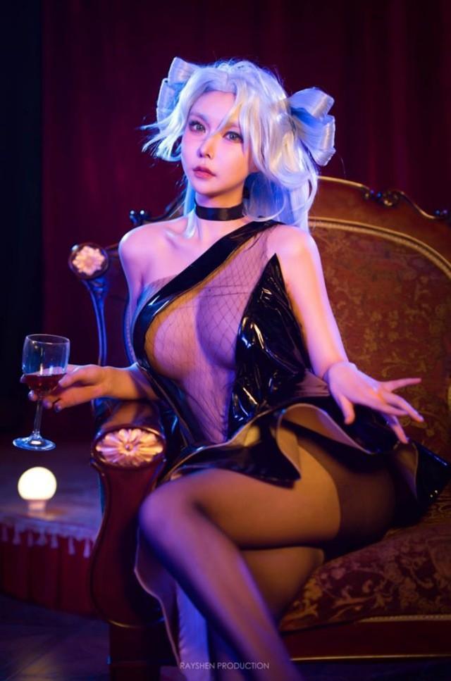 亚马逊鲶鱼 – NO.16 PA15 香槟怪盗[32P2V-144MB]-1