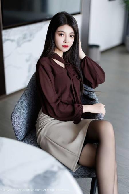 [Xiuren秀人网]2025.02.11 NO.9868 初梦瑶[83+1P/659MB]-2