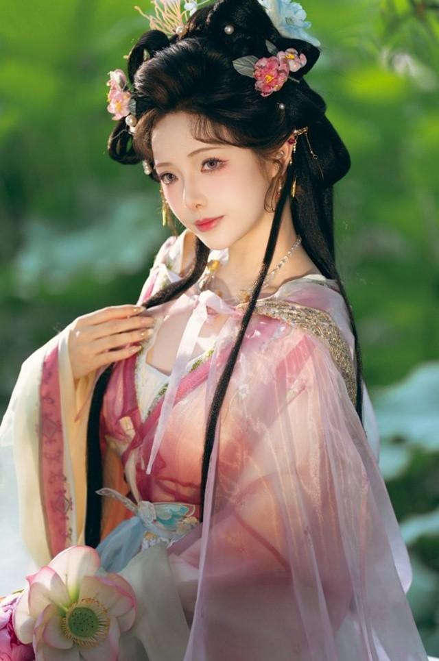 雯妹不讲道理 – NO.114 祝您中秋快乐owo[20P-156MB]-蜜桃啵啵-1